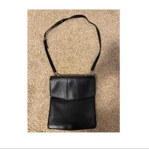 Mat & Nat crossbody bag. EUC